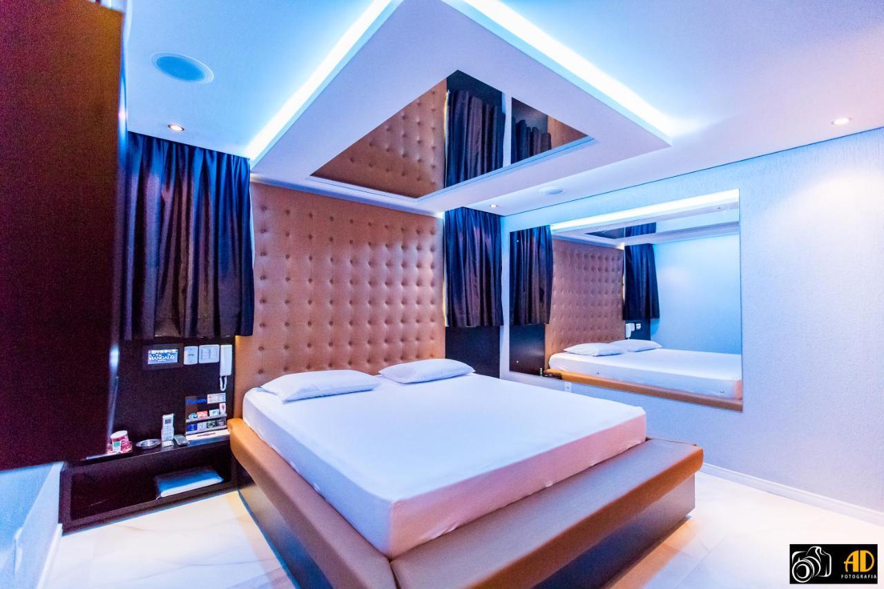Bangalo Motel By Drops (Adults Only) Santa Maria  Exteriör bild