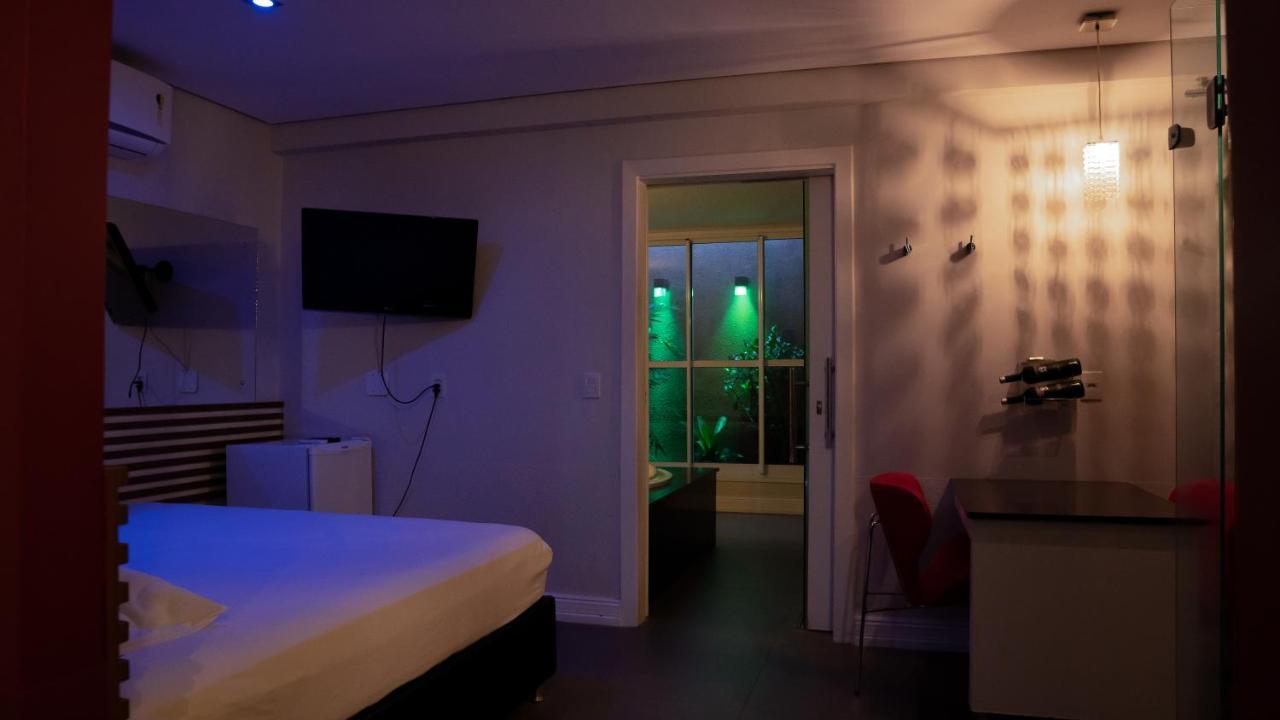 Bangalo Motel By Drops (Adults Only) Santa Maria  Exteriör bild