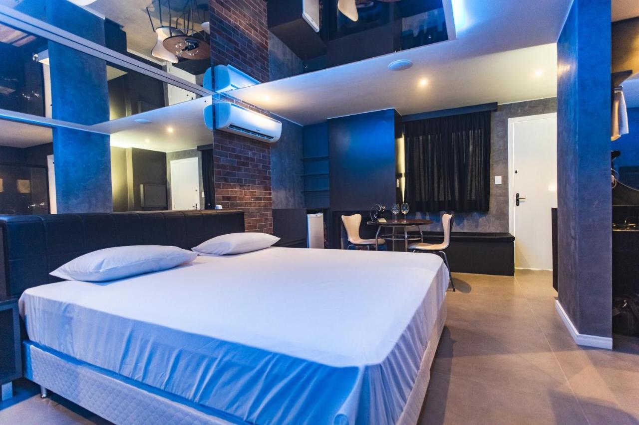 Bangalo Motel By Drops (Adults Only) Santa Maria  Exteriör bild