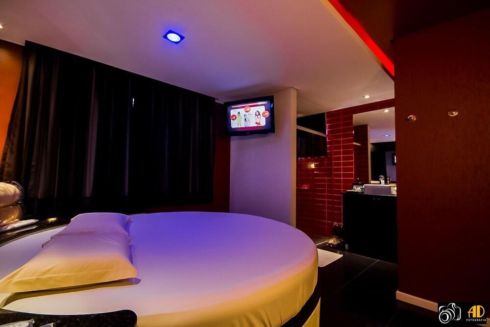 Bangalo Motel By Drops (Adults Only) Santa Maria  Exteriör bild